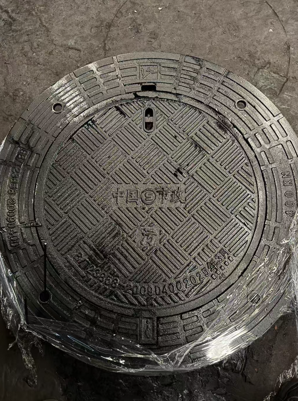 丹凤球墨铸铁防沉降井盖展示